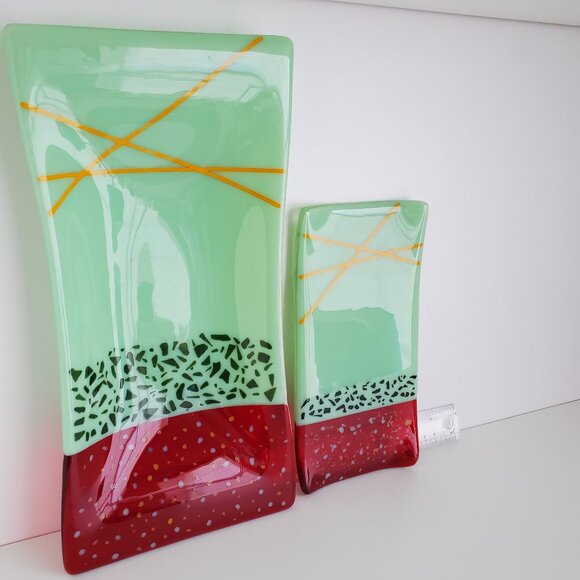 Vintage Fused Glass Serving Platters Mint Green Opaque Red Decorative Party Two - Picture 2 of 9